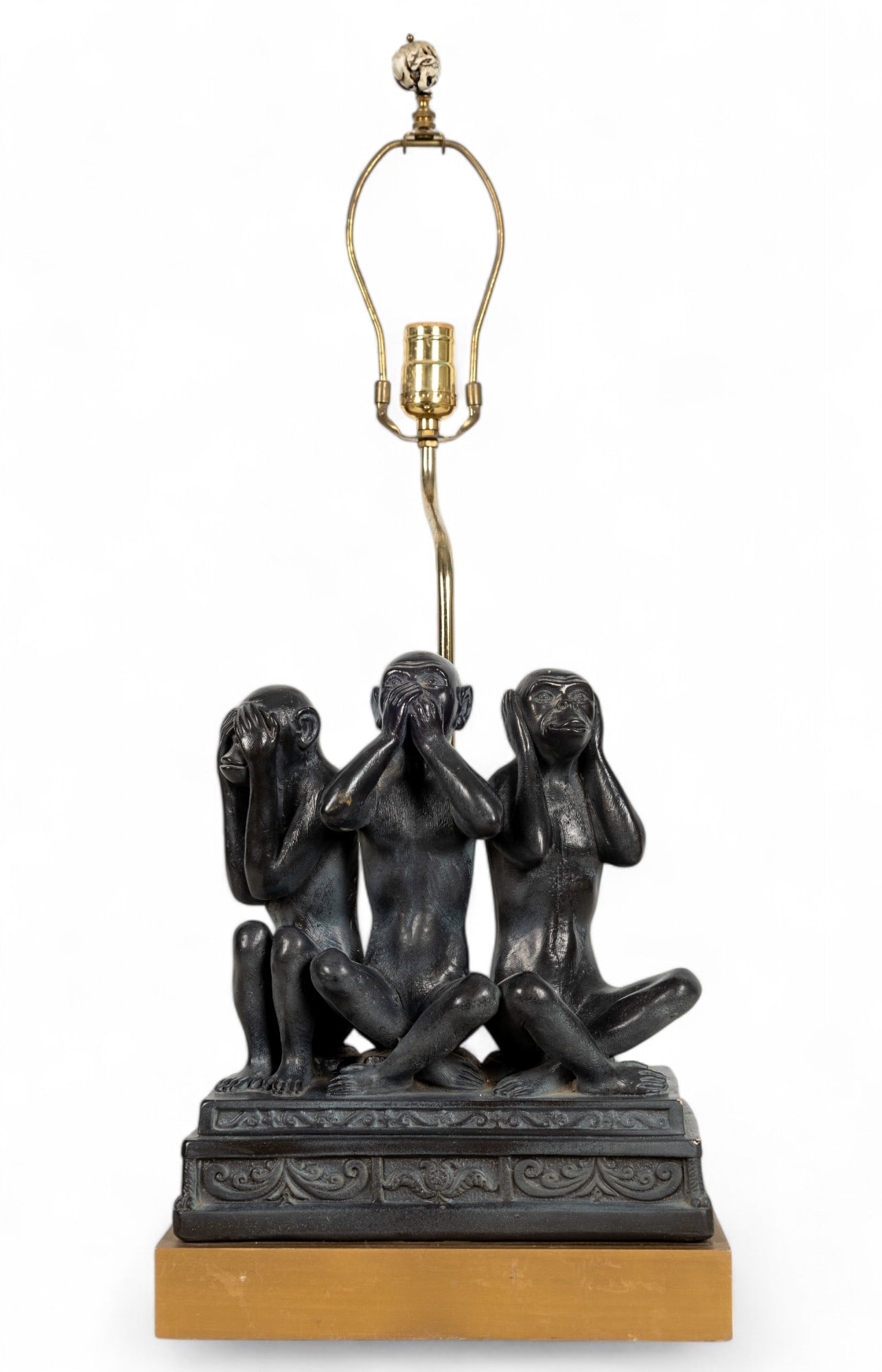Three Monkeys Lamp (1 of 13)