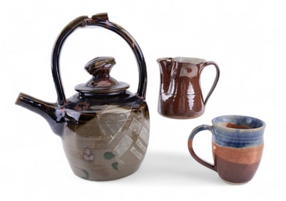 Studio Pottery Teapot and Mugs (3)