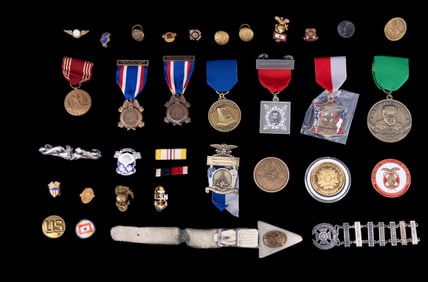 U.S. Military Pins, Medals, & Commemorative Coins