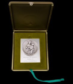 Sterling Silver Madonna Con Bambino Plaque w/ Case