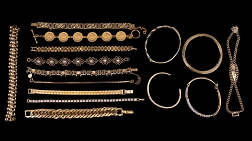 Monet, Speidel, & Other Gold Tone Bracelets (15)