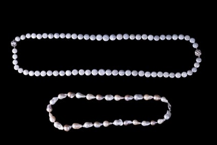 Vintage Pearl Necklaces