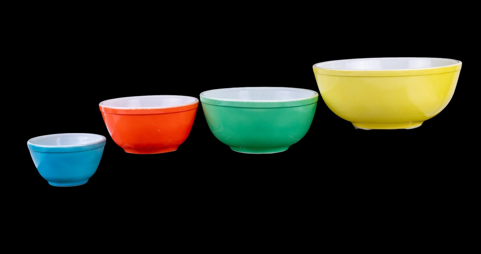 Vintage Nesting Pyrex Bowl Set (4): Set of Nesting Pyrex Bowls (4) blue, red, green, yellow.