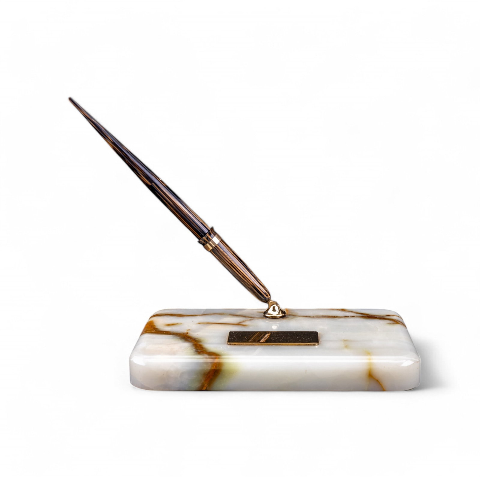 Early Sheaffer Pen Corp Marble Brass Desk Set: Sheaffer Pen Co. marble & brass desk pen holder w/ fountain pen. Pen holder base?s plaque is not monogrammed. Pen has 14K gold nib & is numbered 0253993 Pen is engraved, ?W.A. Sheaffer Pen Co. For Mad