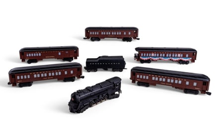 Lionel Pre-War 681 Steamer + Truman Presidential Set