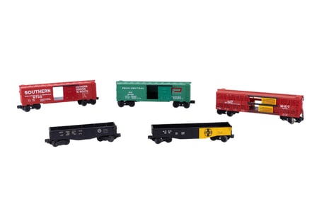 Lionel Train Car Lot (5)