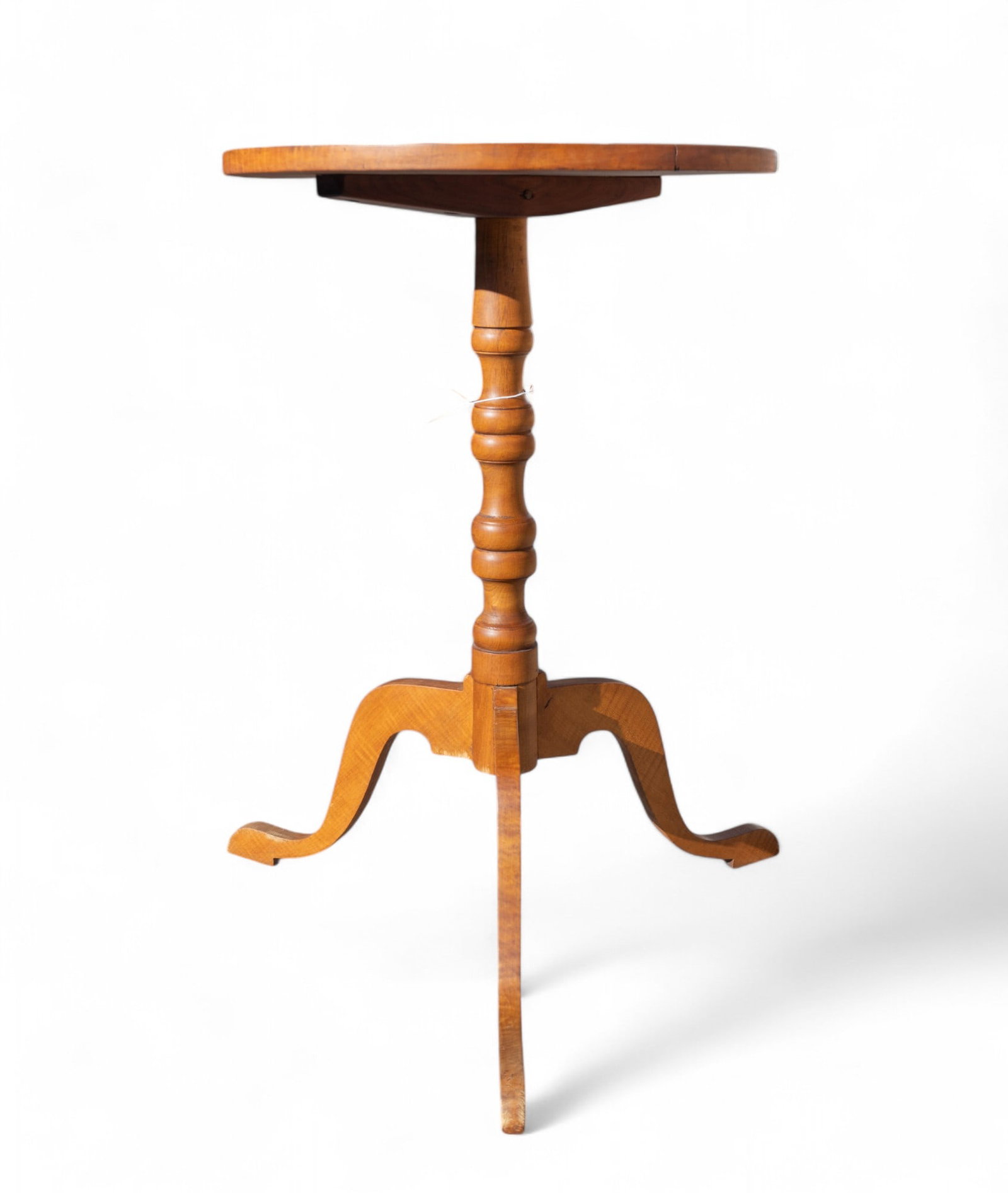 Antique Figured Tiger Maple Tri Foot Tea Table: Tiger maple tea table w/ 3 legs. Item measures approx. 28.5" tall & 18.5" in diameter at top.