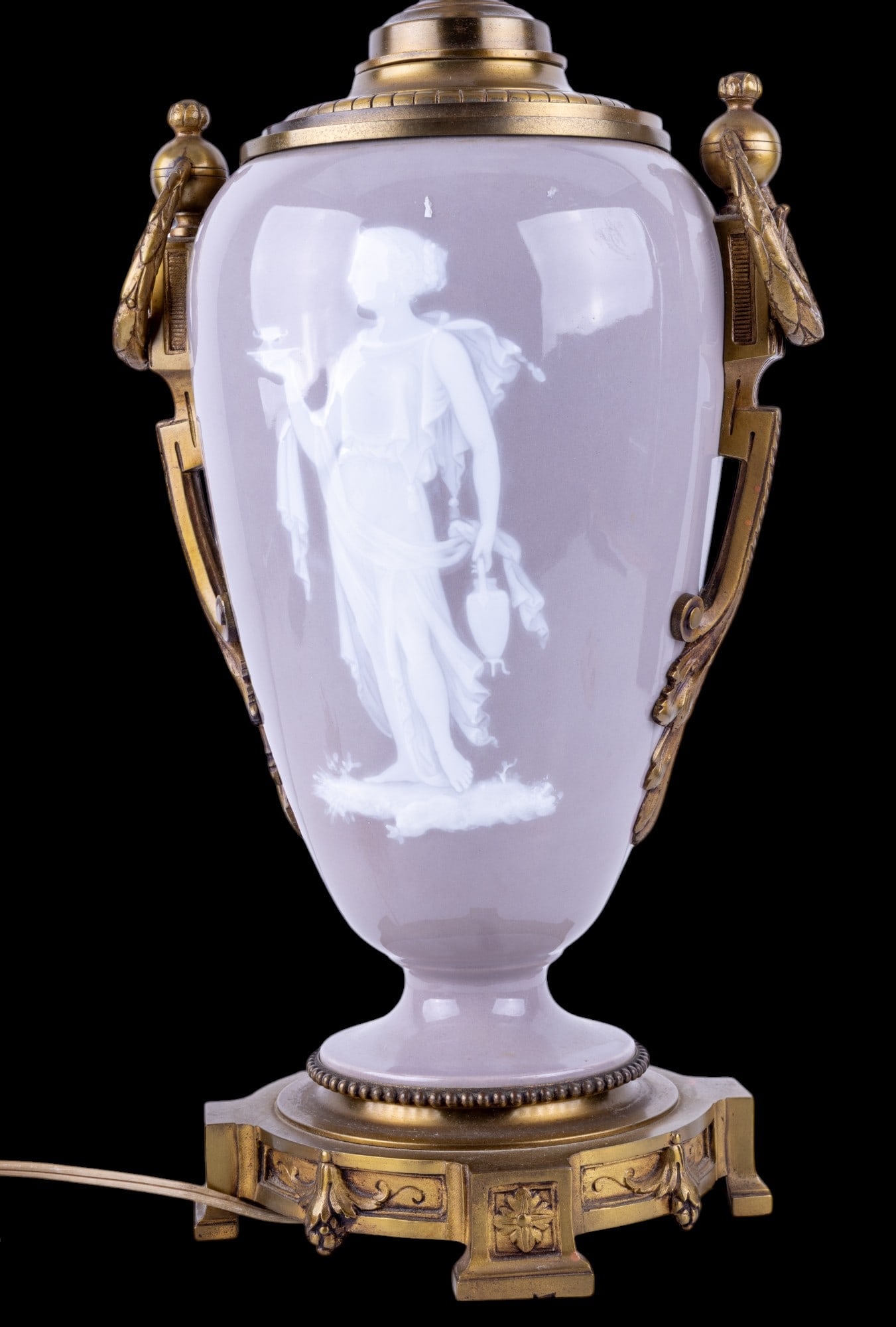 Pate-sur-Pate and Ormolu Lamp (1 of 12)