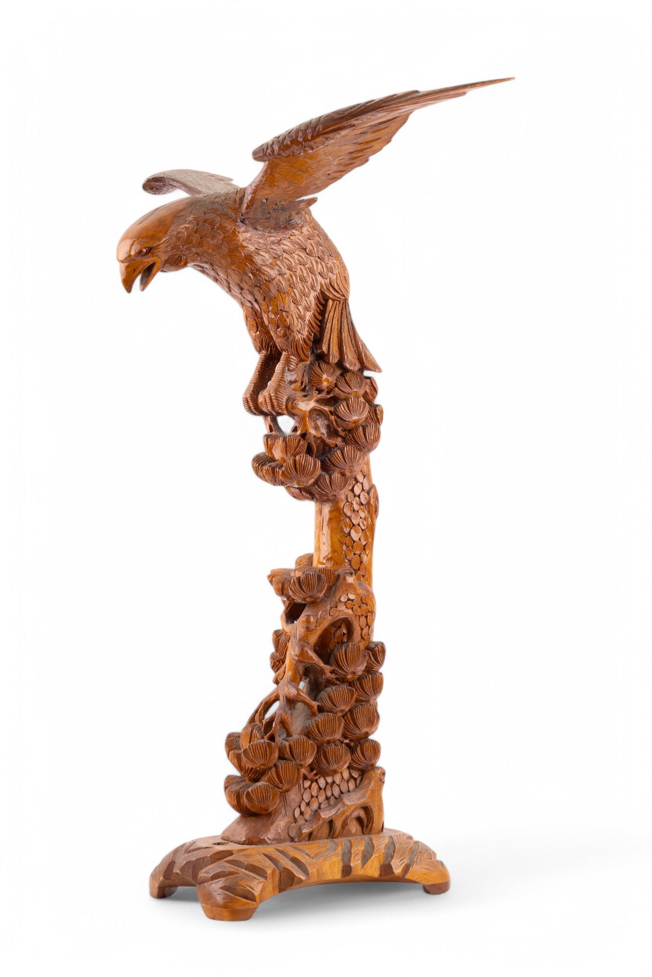 Eagle Carved Boxwood Statue (1 of 11)