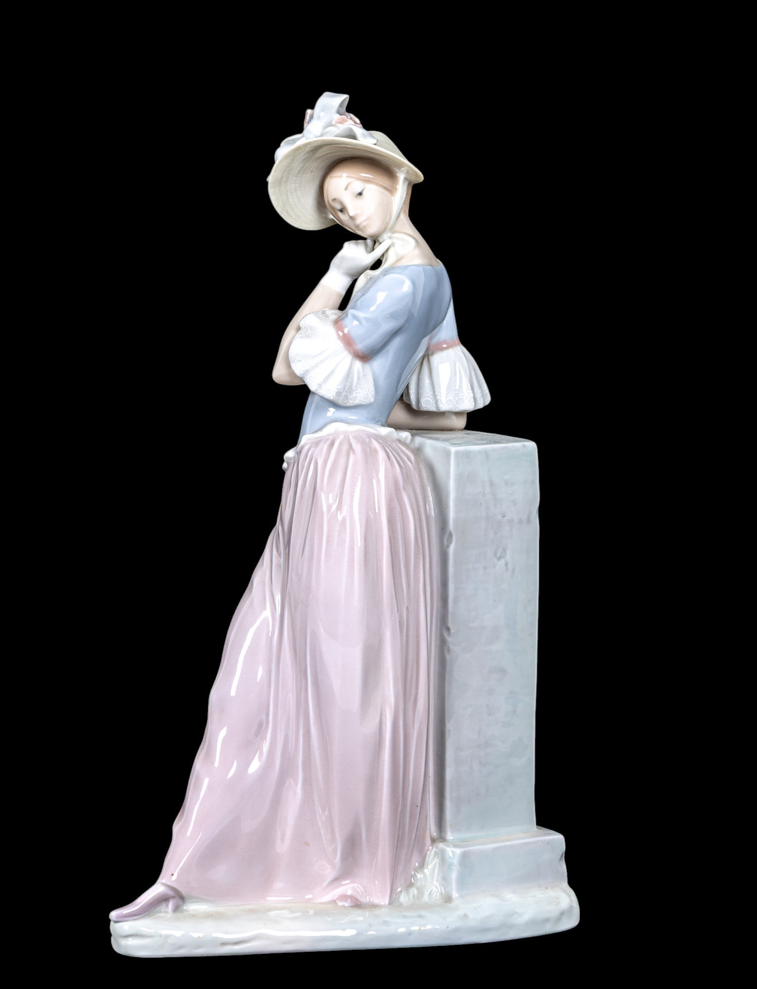 Lladro 'Aesthetic Pose' #4580 (1 of 12)