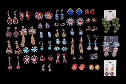 Vintage Rhinestone & Enamel Costume Earrings (35p)