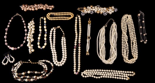 Quality Faux Pearl Large Grouping