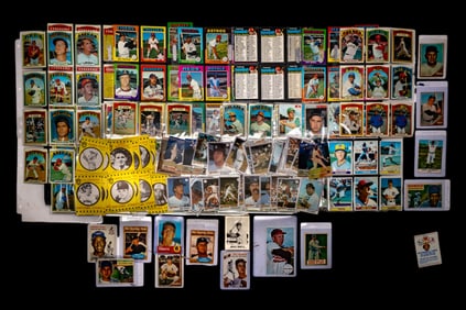 MLB 1970s Topps & Other Trading Cards (200+)
