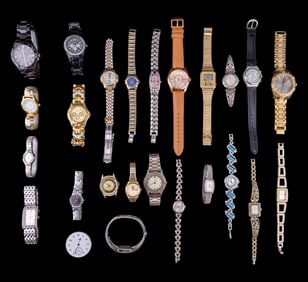 Collection of Diamond Luxe, Guess, Approx. 24