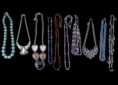 Costume Jewelry/Chunk Necklaces (10) pcs