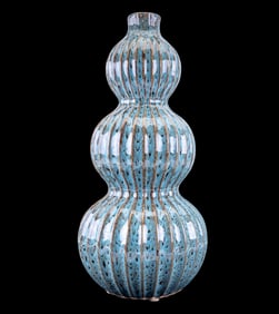 Triple Gourd Porcelain Vase w/ Grooves