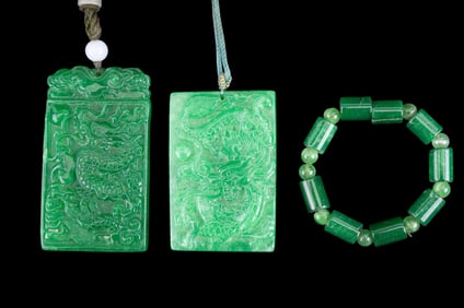 Carved Green Hardstone Panels, Bracelet