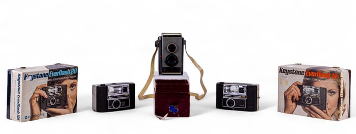 3 Vintage Flash Cameras Keystone + Anson, w/OB