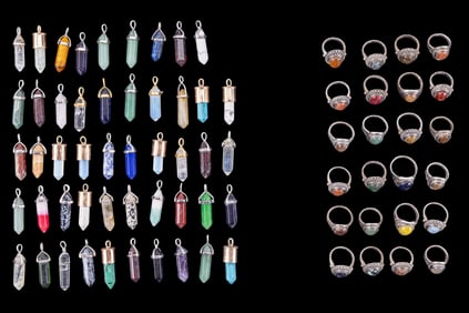 Fashion / Costume, Stone Rings and Pendants
