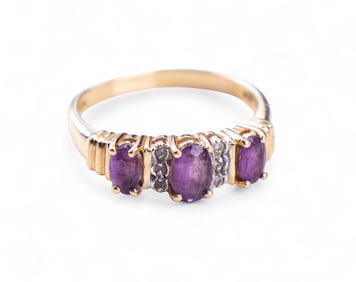10k Gold Ladies Diamond + Amethyst Ring