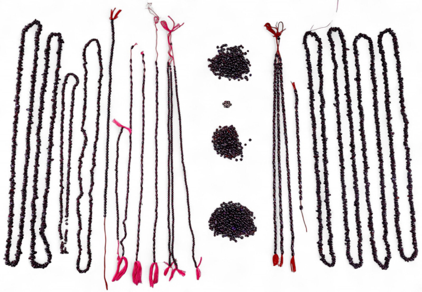 Natural Garnet and Beads for Jewelry Craft: Natural Garnet craft jewelry strands and loose stones of various sizes and shapes, approx. weight 1,000g.