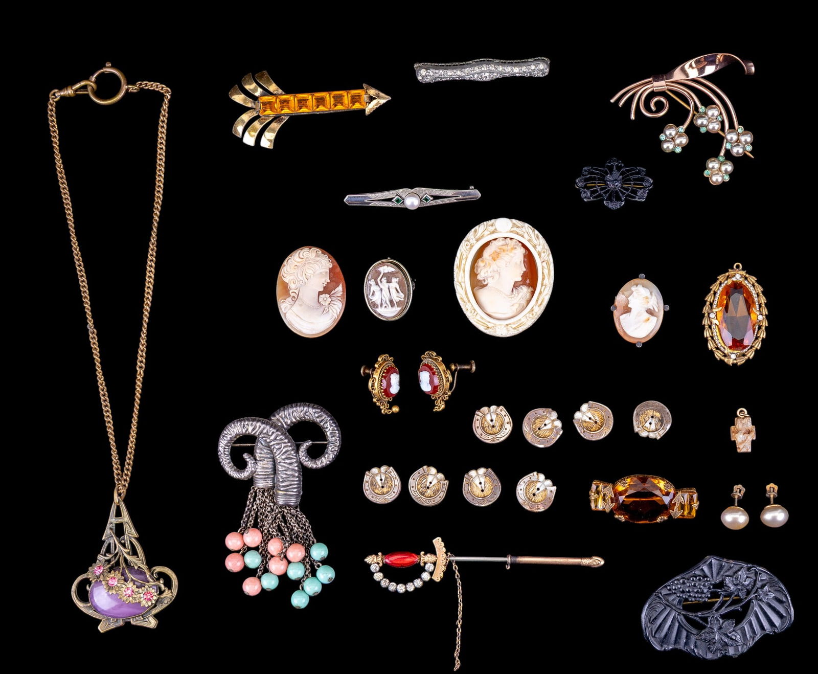 Victorian and Art Deco Jewelry (1 of 10)