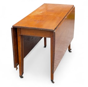 Period Hepplewhite Drop-Leaf Table