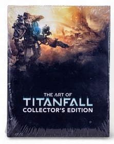 Titanfall Collector's Edition Box Set w/ Statue