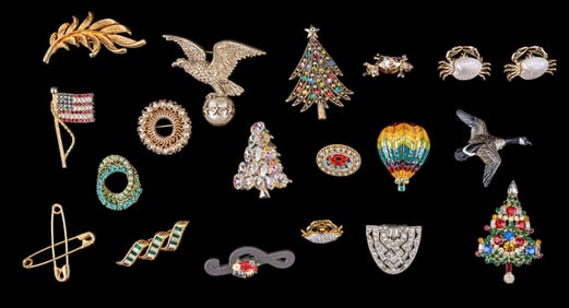 Hollycraft, Warner, Gerry's more Brooches