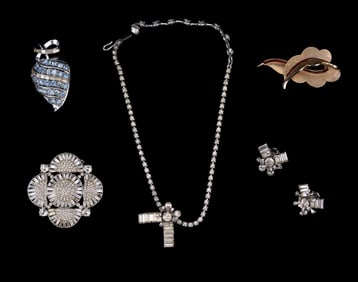 Weiss, Weisner, Duane Rhinestone Jewelry