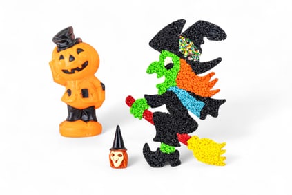 Vintage Halloween Blow Mold, Popcorn Witch +