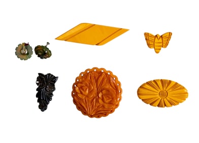 Vintage Estate Bakelite