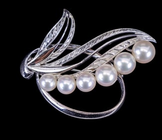 Mikimoto Pearl and Sterling Brooch w/ OB