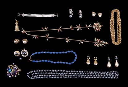 Pearl and Gold Tone Jewelry w/ Agatha