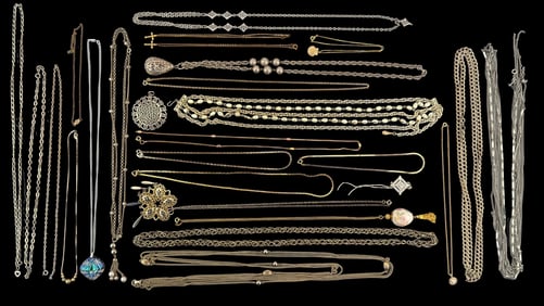 Costume Necklaces and Chains w/ Trifari