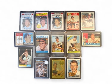 Vintage Brooks Robinson Topps Trading Cards