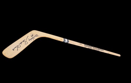 Gordie Howe Signed Northland Pro Stick
