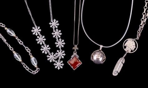 Vintage Sterling Jewelry w/ Locket Pendant