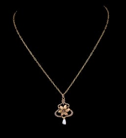 10k Gold Victorian Necklace
