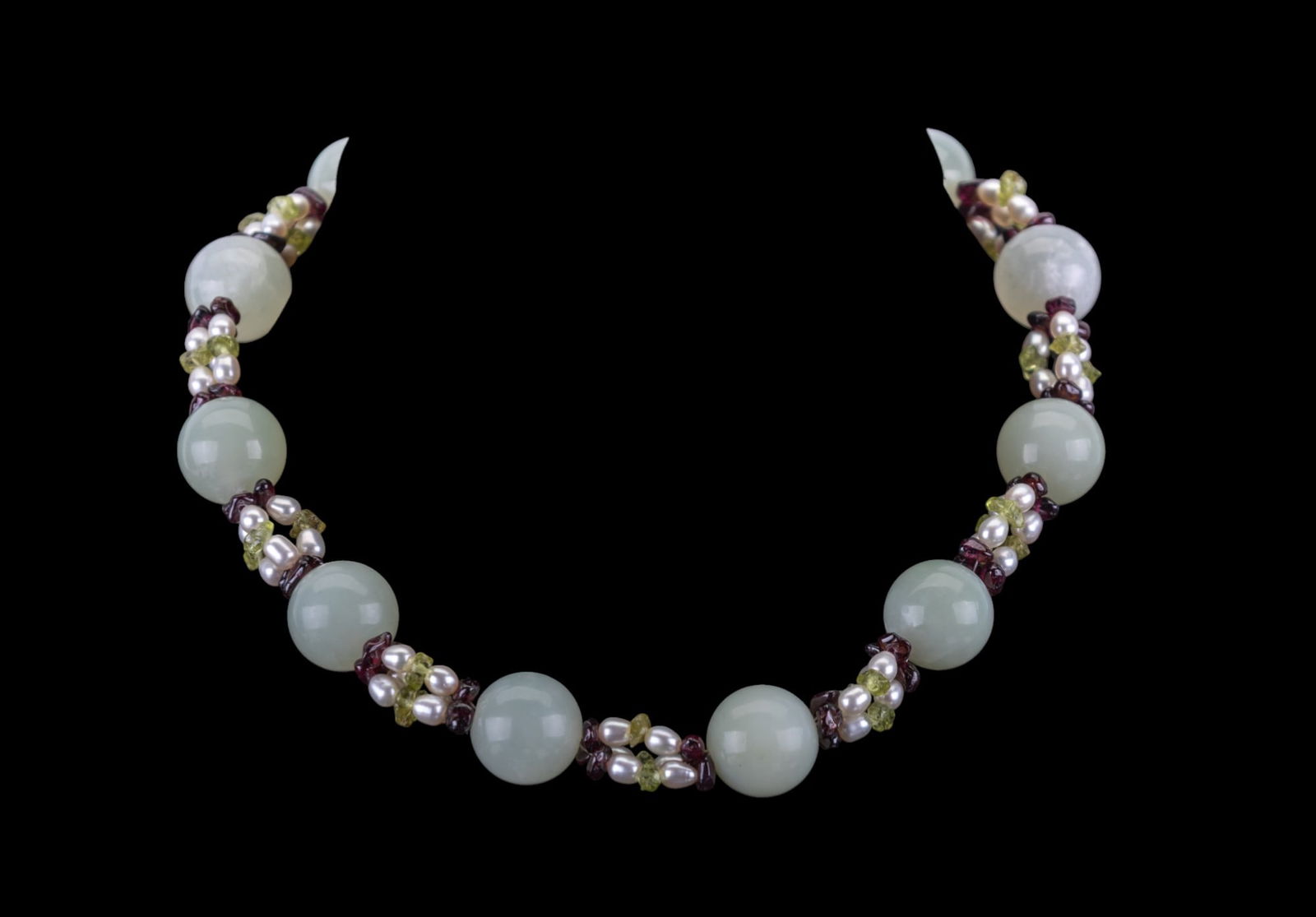 Jade & Cultured Pearl Beaded Necklace (1 of 5)
