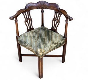 Chippendale Style Corner Chair