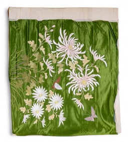 Early Silk Floral Green Embroidery, Ermentraut