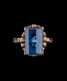 10K Gold Ring, Blue Topaz Stone