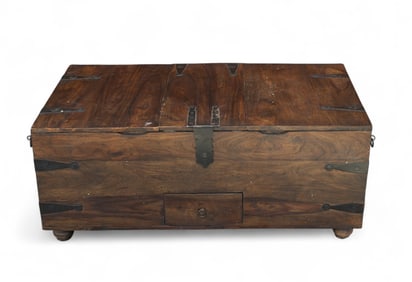 20C Unusual Asian Chest w/ Compartments