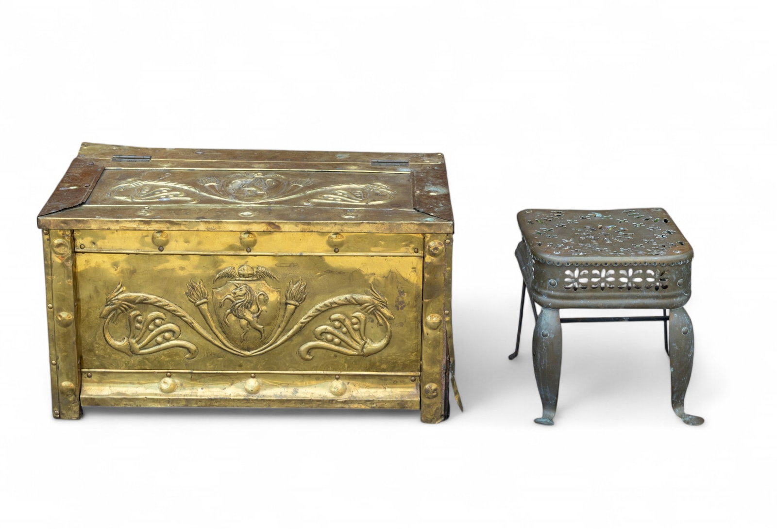 19C Brass English Footman & Tinder Box: 19th century brass English footman and brass lined tinder box (with some loss to brass lining). Tinder box measures approx. 17" H x 30.5" W x 18" D.