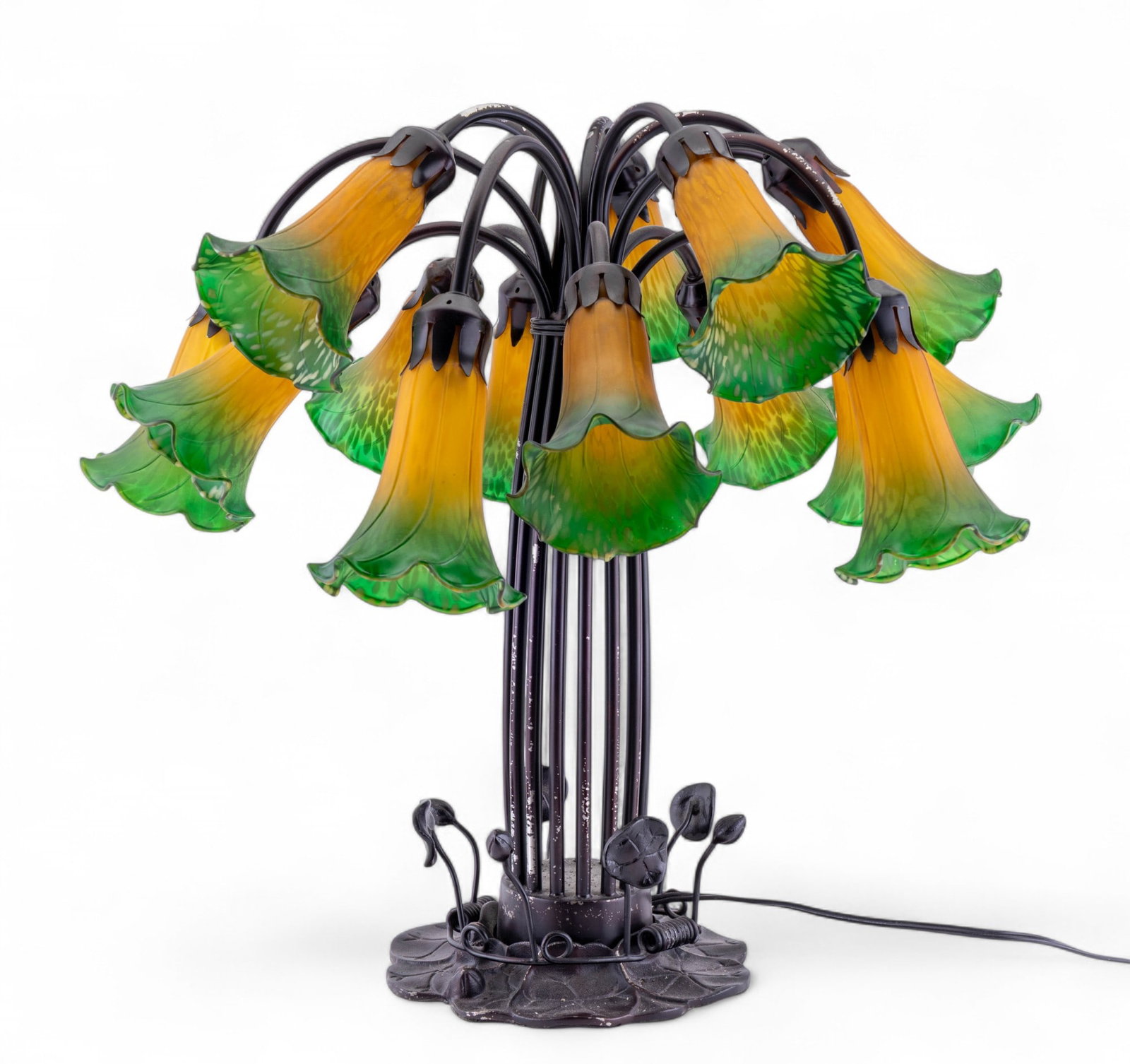 Vintage Art Nouveau Style Lily Pad Lamp: A vintage Art Nouveau style lily pad lamp with blown glass yellow to green gradient tulip shades, note two extra, one is broken, note chipping black paint finish at the top of the arms, untested, meas