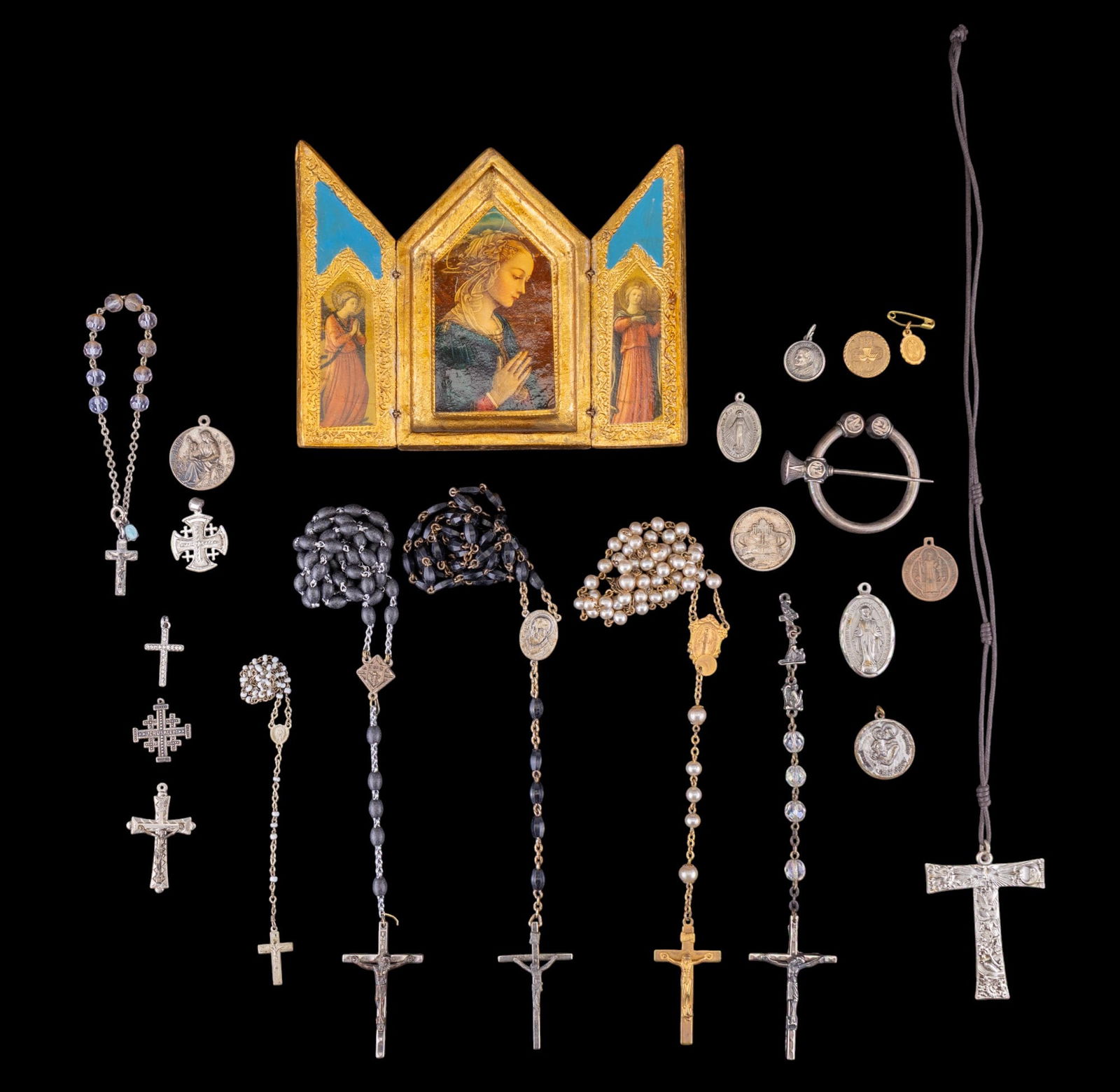 Rosaries, Pendants, and Medallions (1 of 15)