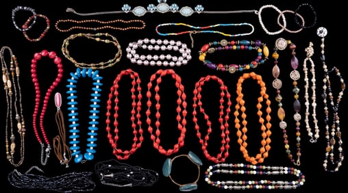 Costume Jewelry, Fashion, Glass Beaded Necklaces