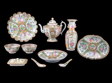 Famille Rose Porcelain Service Pieces