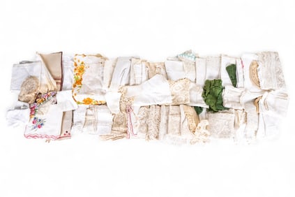 Vintage Embroidered Table Cloths & Napkins